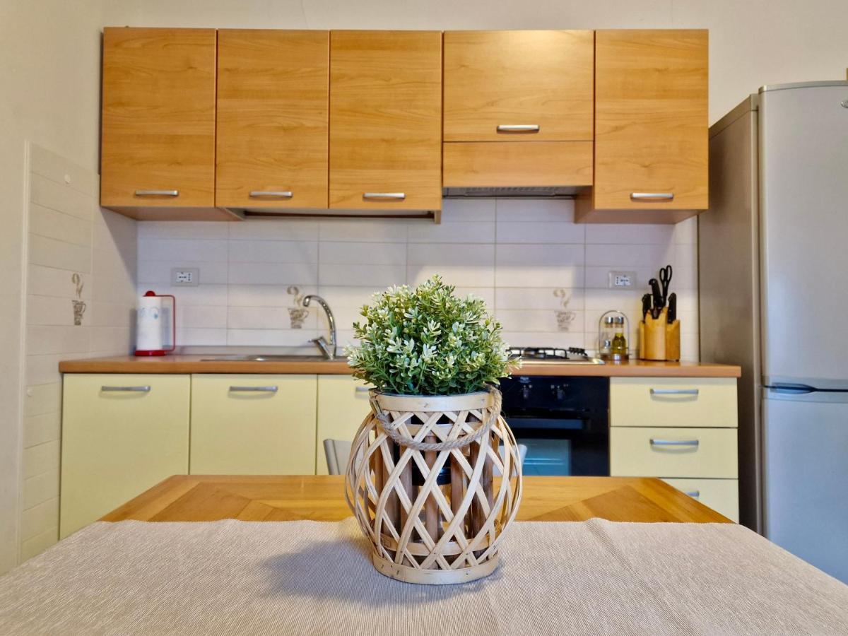Casa Adelina By Tramonti Apartments Poggio Picenze Extérieur photo